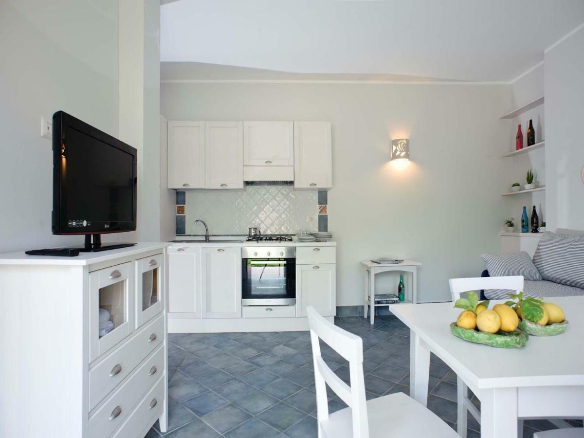 Le Ruve Bianche Apartment Вибонати Екстериор снимка