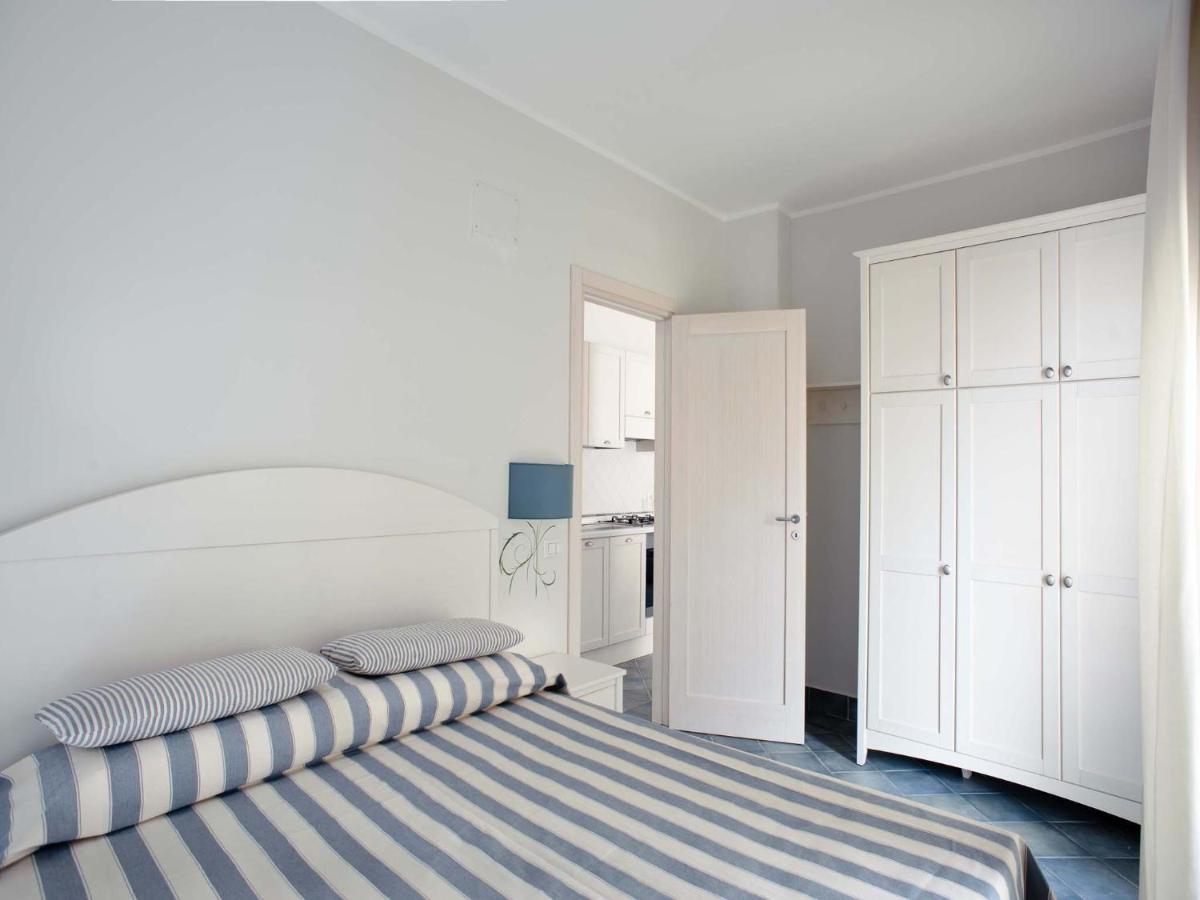 Le Ruve Bianche Apartment Вибонати Стая снимка